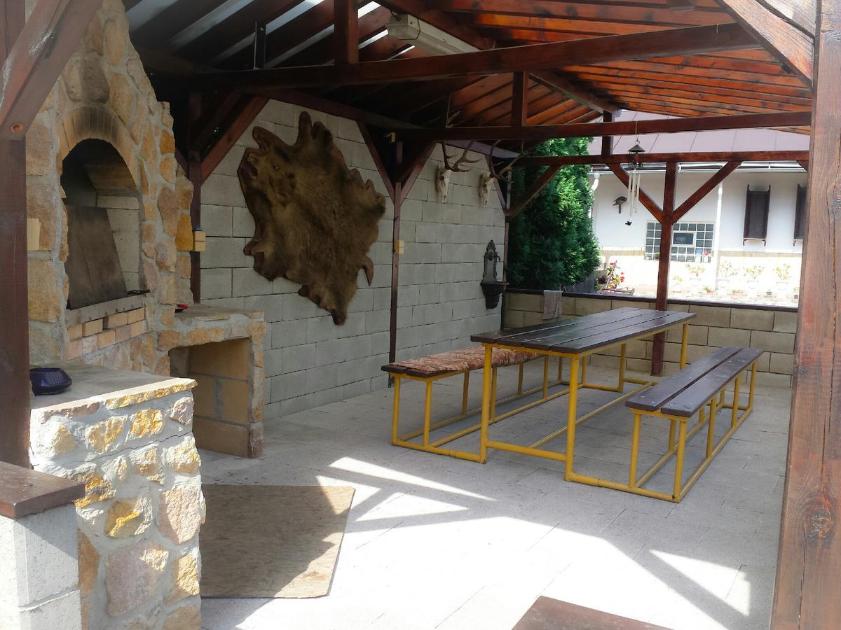 U Myslivce Villa Kamenicky Senov Kültér fotó